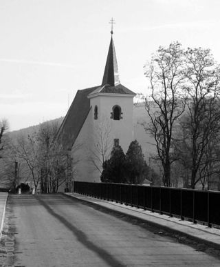 Křesín - Kostel